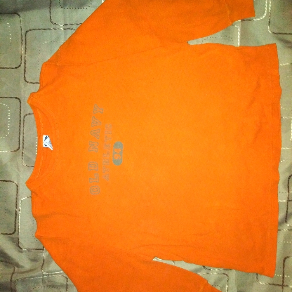 Old Navy long sleeve Shirt